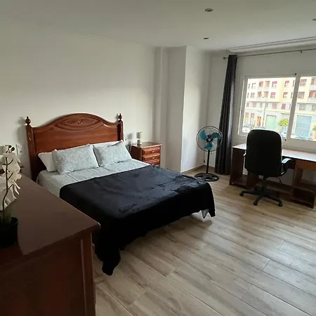 Europa Moderna Apartament Gandia